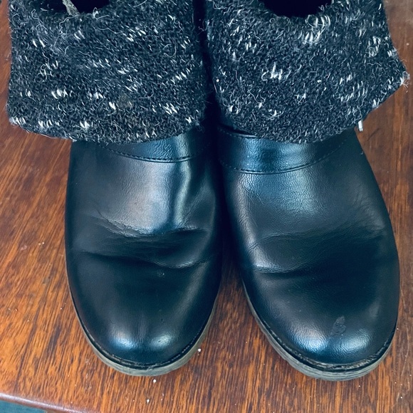 Boots - Picture 12 of 12